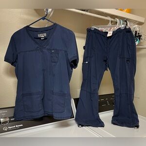 Women’s Scrubs Bundle Size Large, ,Blue Set, 2 Tops, Peach Jacket, 5 pc for $7